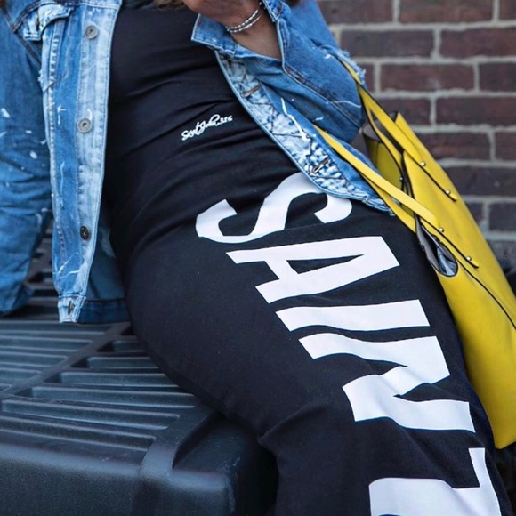 Saint Pencil Skirt- Size runs M/L - Picture 5 of 6